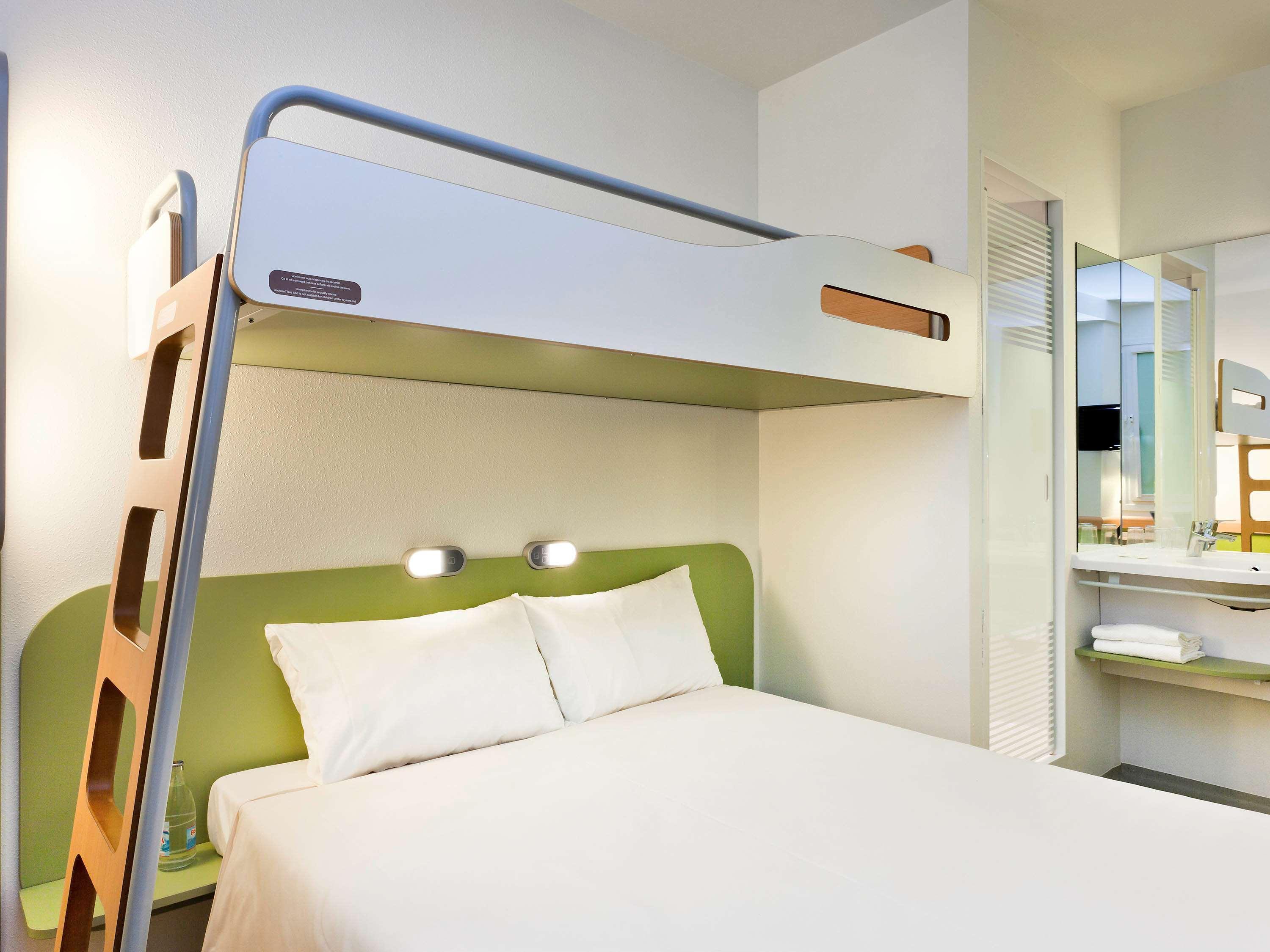 Ibis Budget Bilbao Аригориага Екстериор снимка