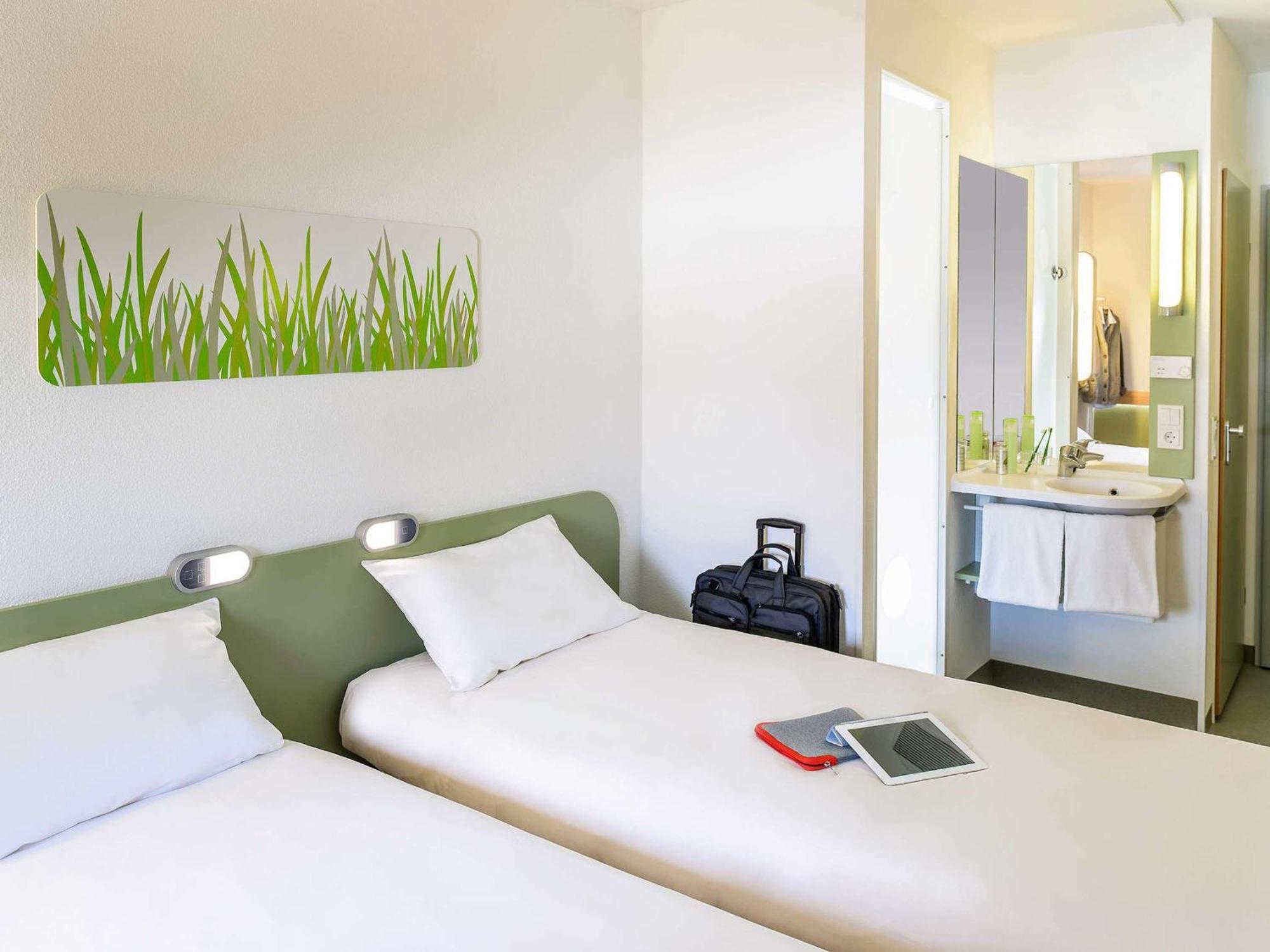 Ibis Budget Bilbao Аригориага Екстериор снимка