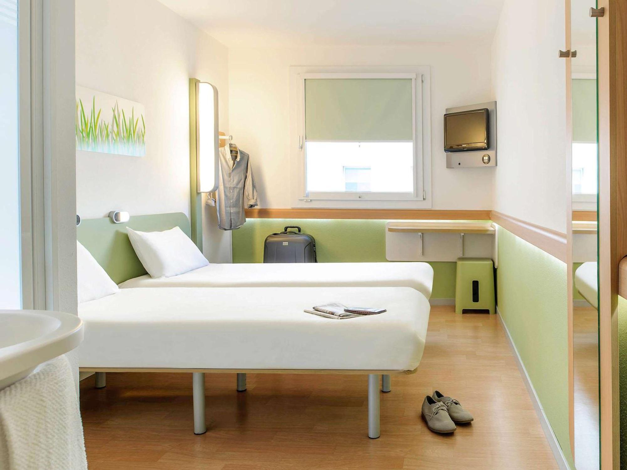 Ibis Budget Bilbao Аригориага Екстериор снимка