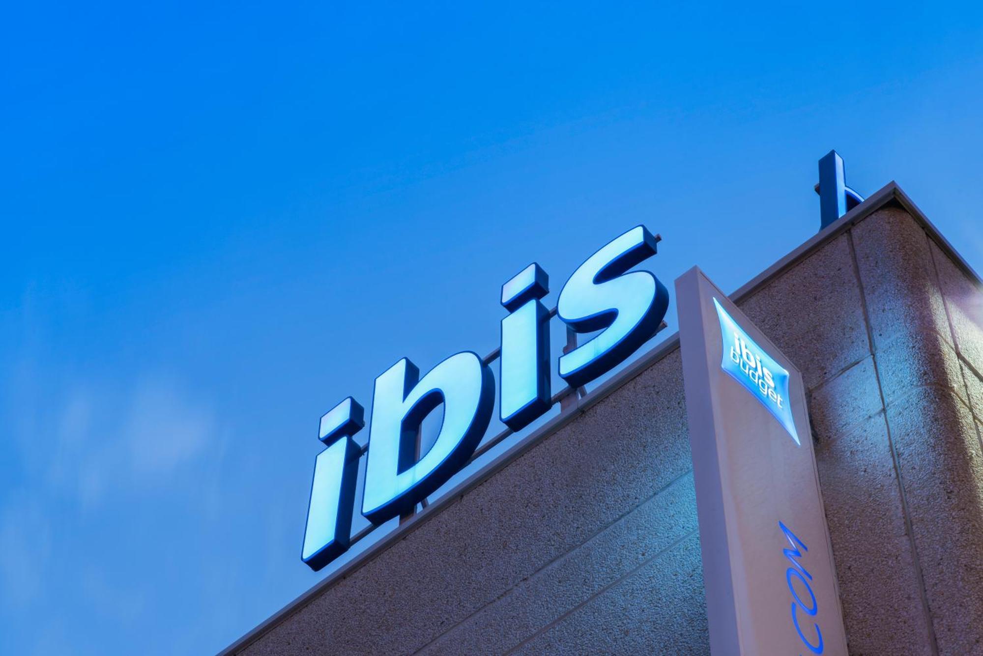 Ibis Budget Bilbao Аригориага Екстериор снимка